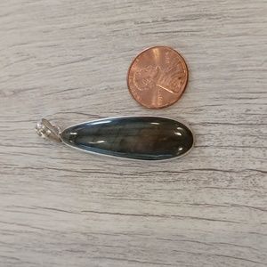 Labradorite gemstone pendant
